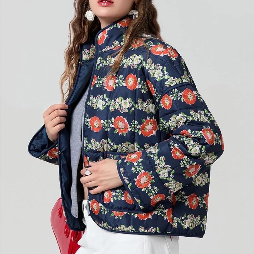 Floral Quilted Puffer Jacket puffer cropped Navy and Red  Roomy Women’s  Small